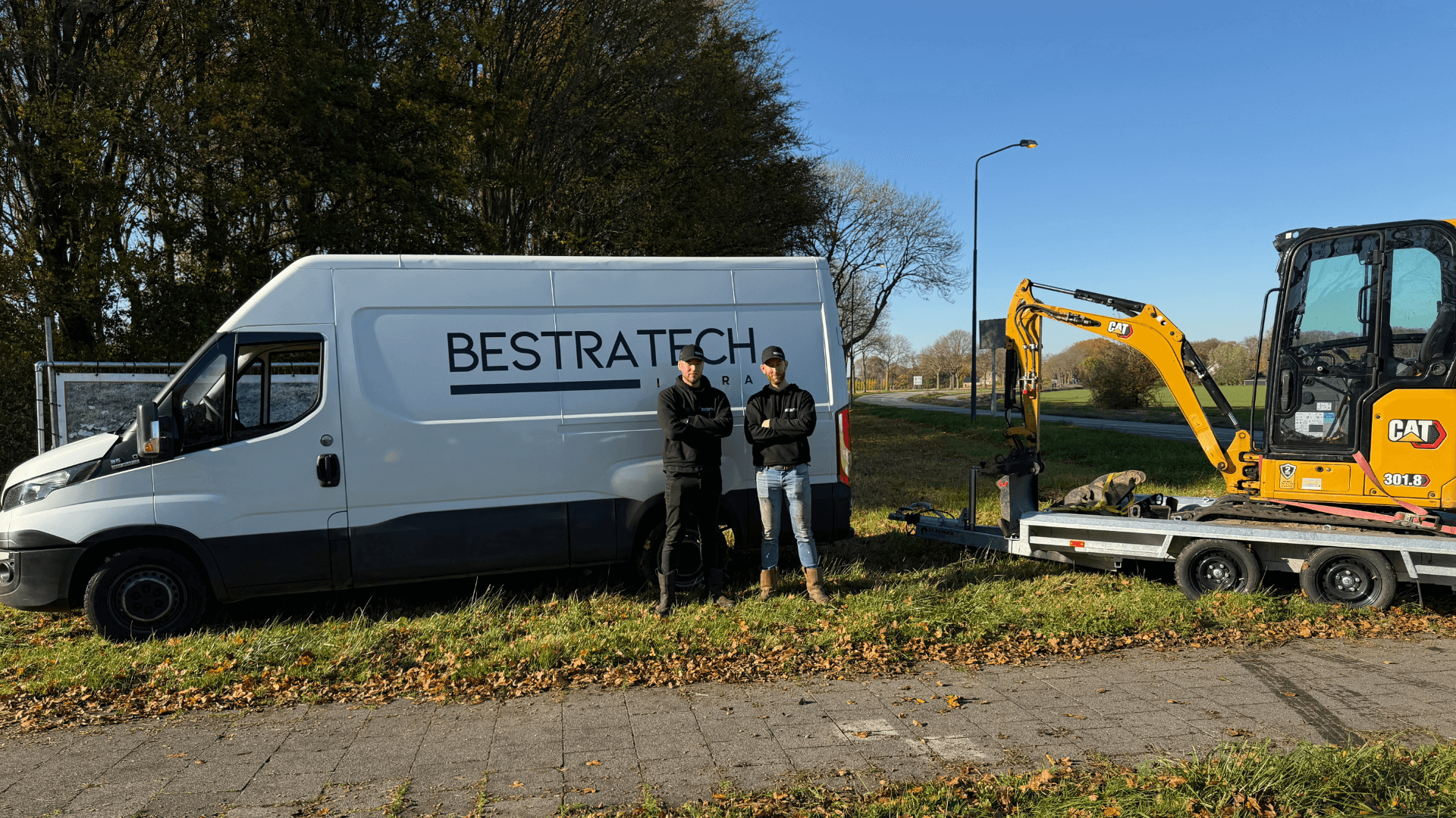 Ondernemers Martijn Maanders & Kelvin Schoonen, oprichters van de onderneming Bestratech Infra Ondernemers Martijn Maanders & Kelvin Schoonen, oprichters van de onderneming Bestratech Infra