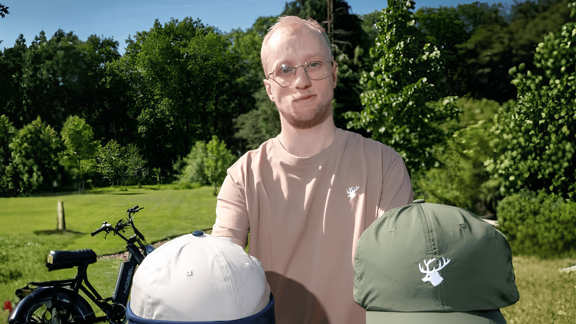 Ondernemer Bram Borreman, eigenaar van de onderneming Vero Helmen