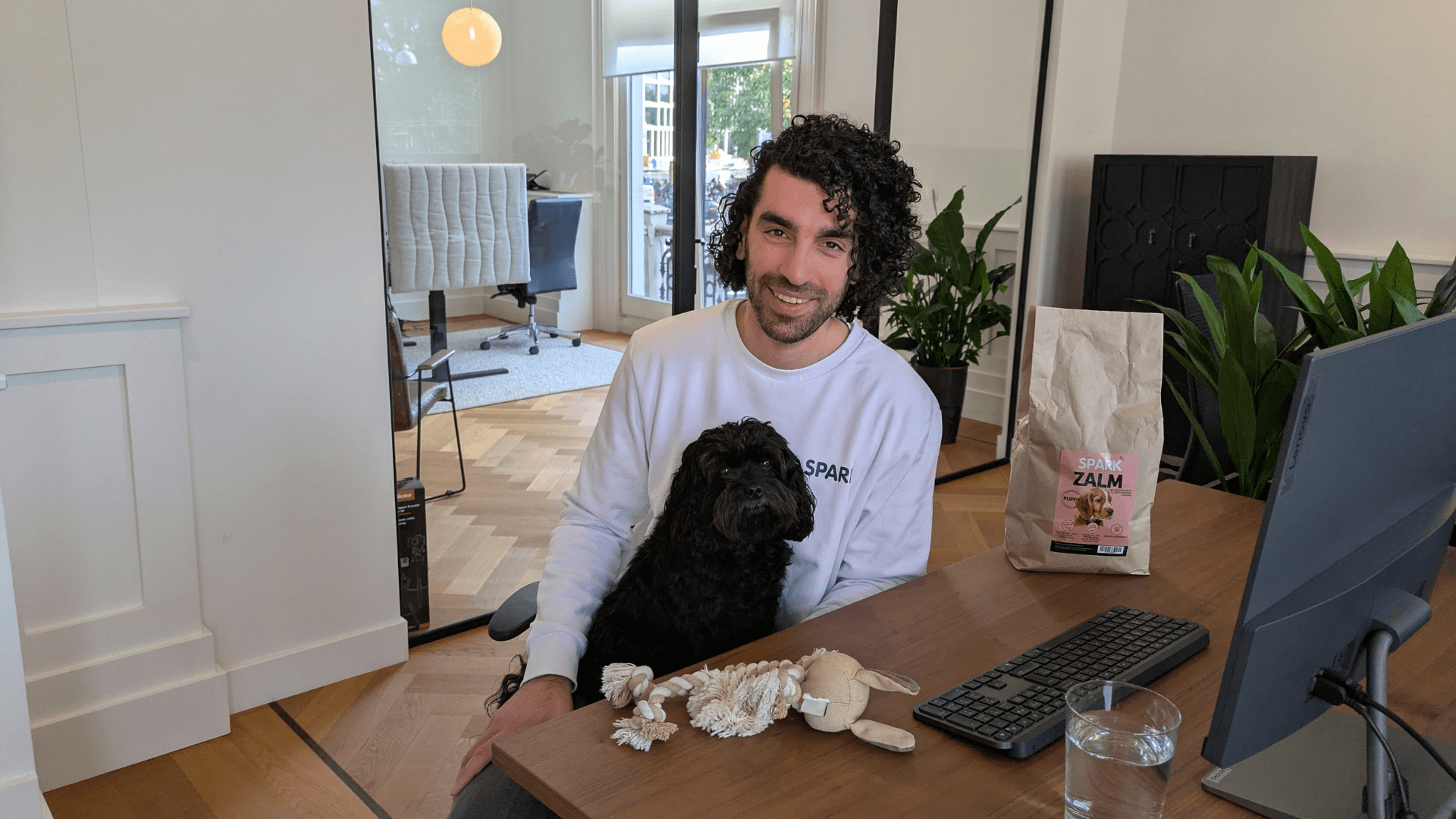 Ondernemer Rosj, eigenaar van Spark